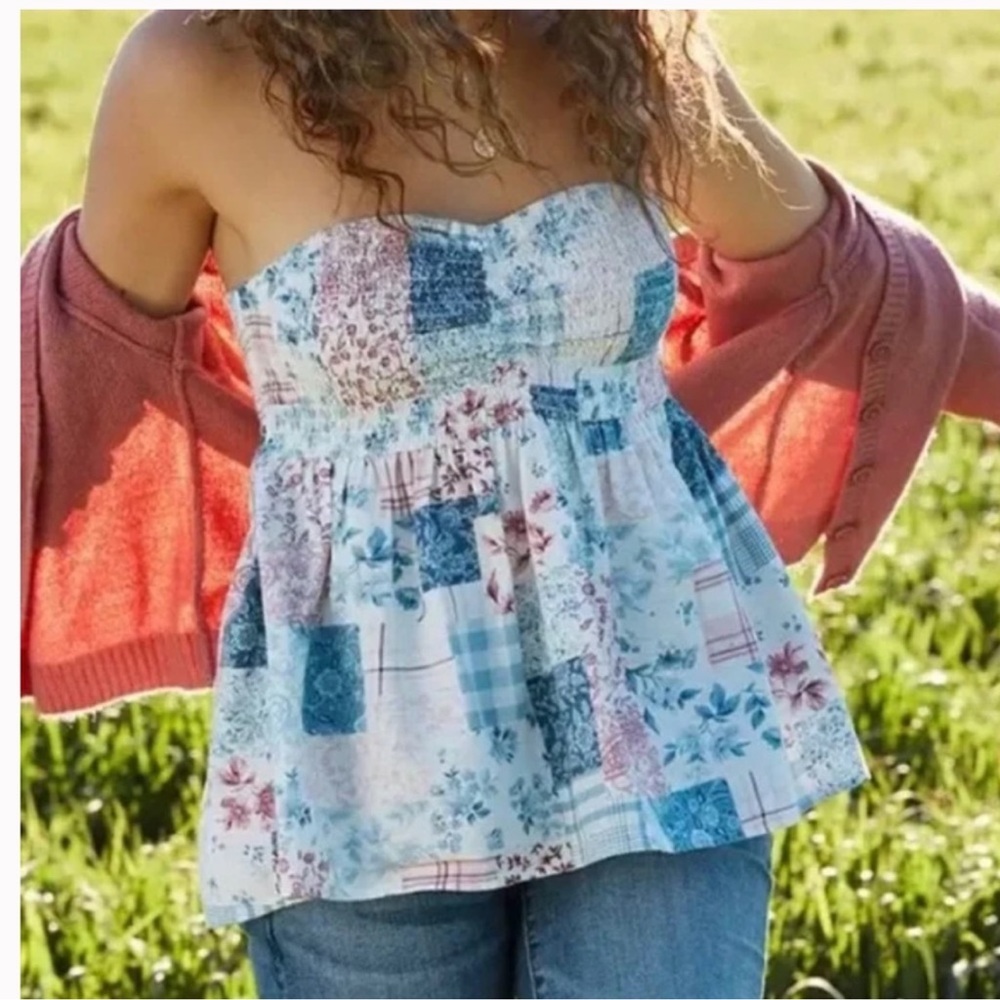 XL American Eagle Top